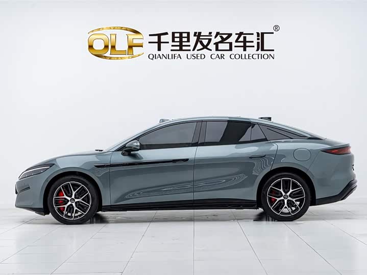 Фото 7 - BYD Han L