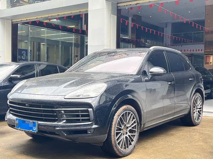 Фото 1 - Porsche Cayenne