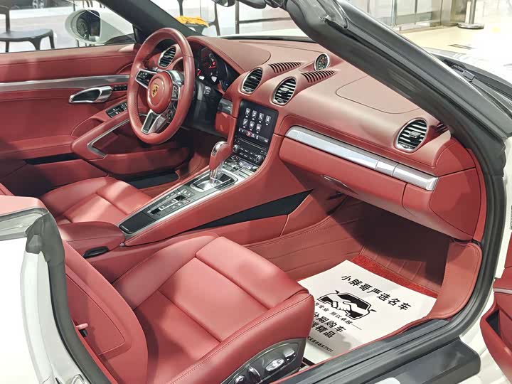 Фото 8 - Porsche 718