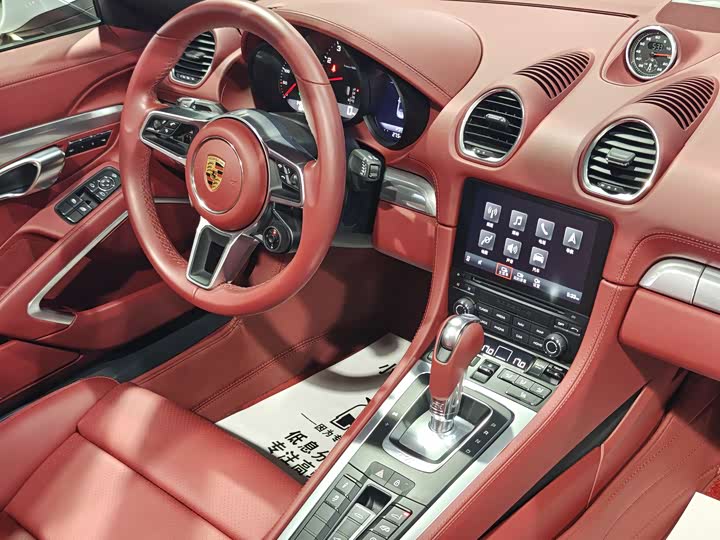 Фото 9 - Porsche 718