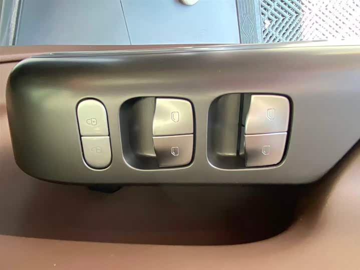 Фото 17 - Smart #5