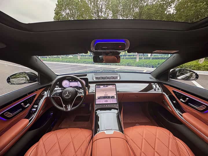 Фото 8 - Mercedes-Benz Maybach S-Class