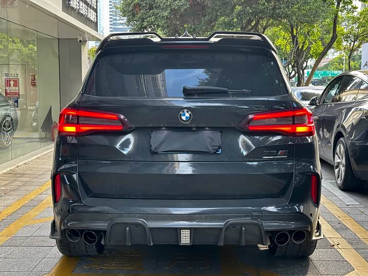 Фото 15 - BMW X5 M