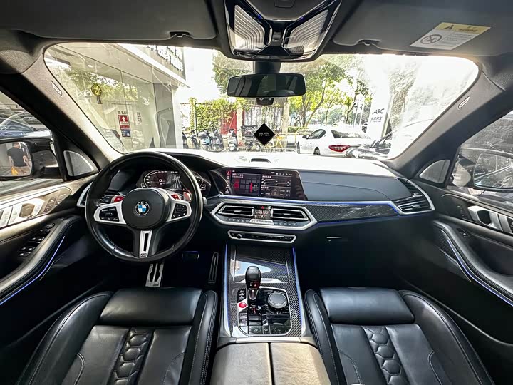 Фото 6 - BMW X5 M