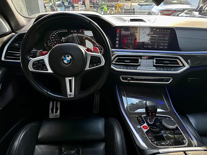 Фото 7 - BMW X5 M