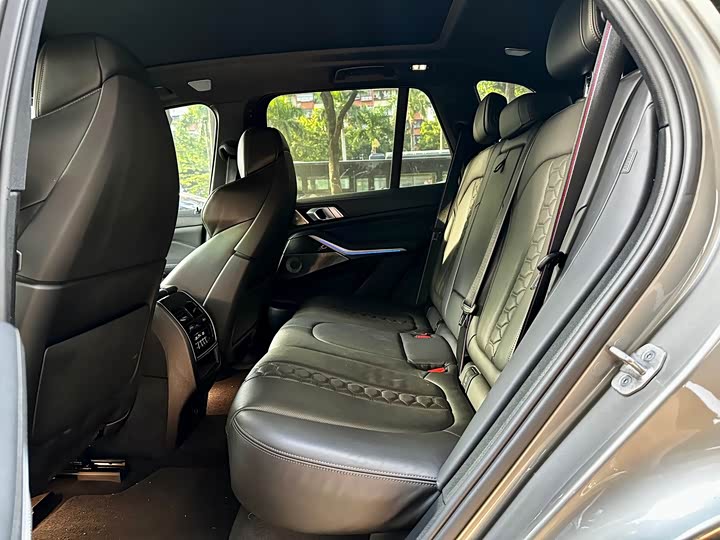 Фото 8 - BMW X5 M