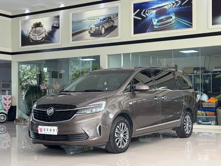 Фото 1 - Buick GL8 ES