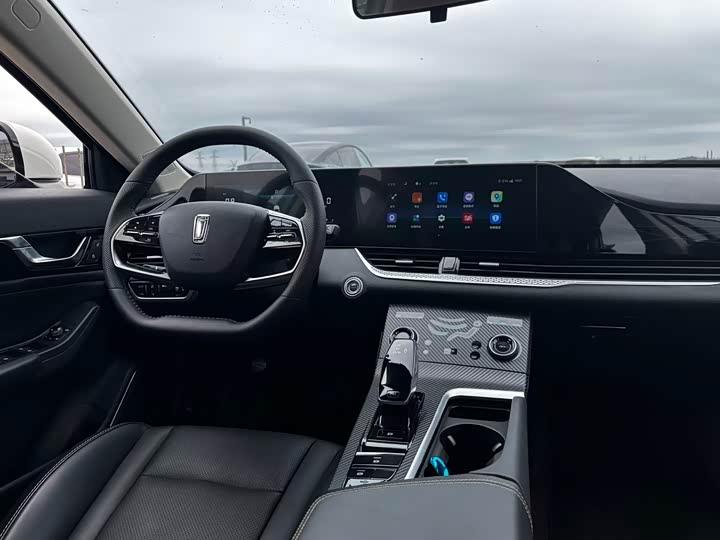 Фото 5 - Bestune B70