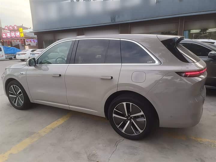 Фото 5 - LiXiang L6