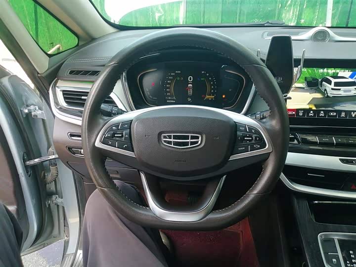 Фото 11 - Geely Jiaji