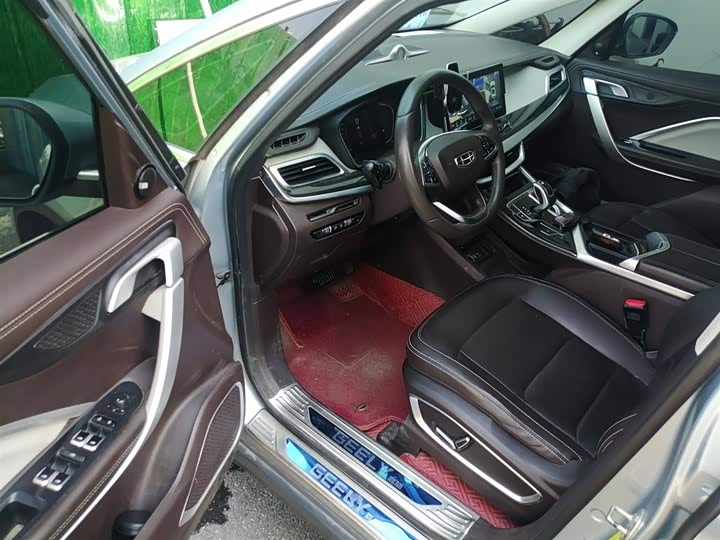 Фото 16 - Geely Jiaji