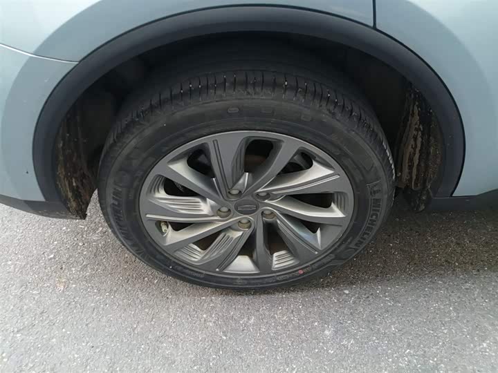 Фото 30 - Geely Jiaji