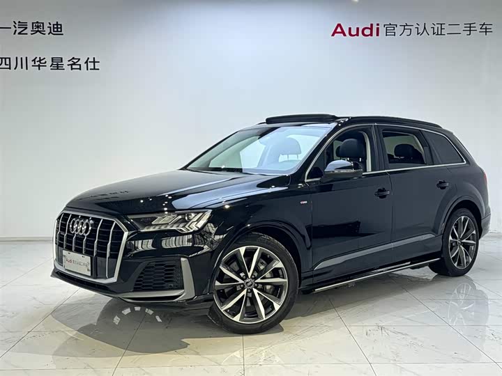 Фото 1 - Audi Q7