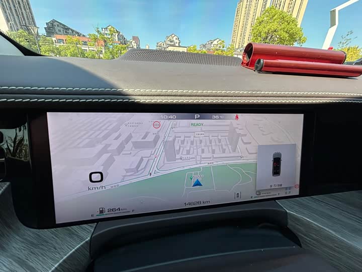 Фото 10 - Tank 500 Hybrid