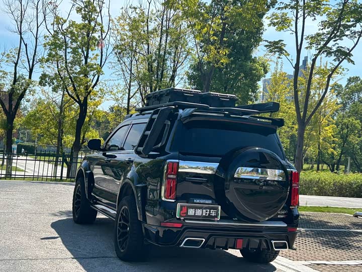 Фото 17 - Tank 500 Hybrid