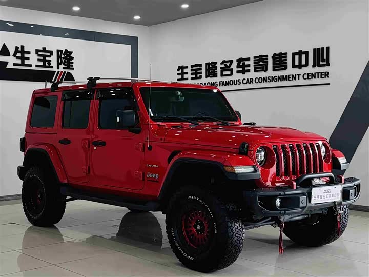 Фото 3 - Jeep Wrangler