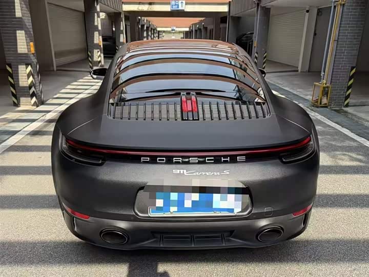 Фото 6 - Porsche 911