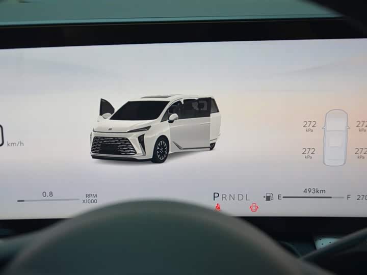 Photo 12 - Buick GL8 ES