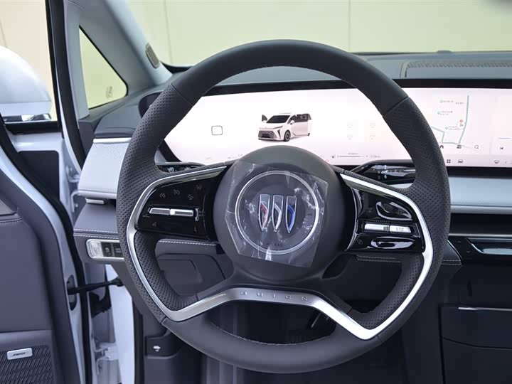 Photo 9 - Buick GL8 ES