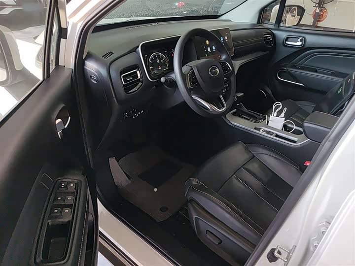 Фото 16 - GAC Trumpchi GS3