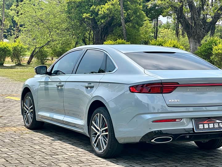 Фото 22 - Geely Preface