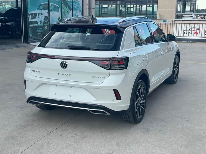 Фото 5 - Volkswagen T-Roc