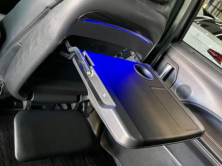 Фото 10 - Toyota Sienna