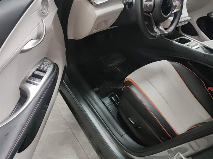 Фото 16 - BYD Dolphin