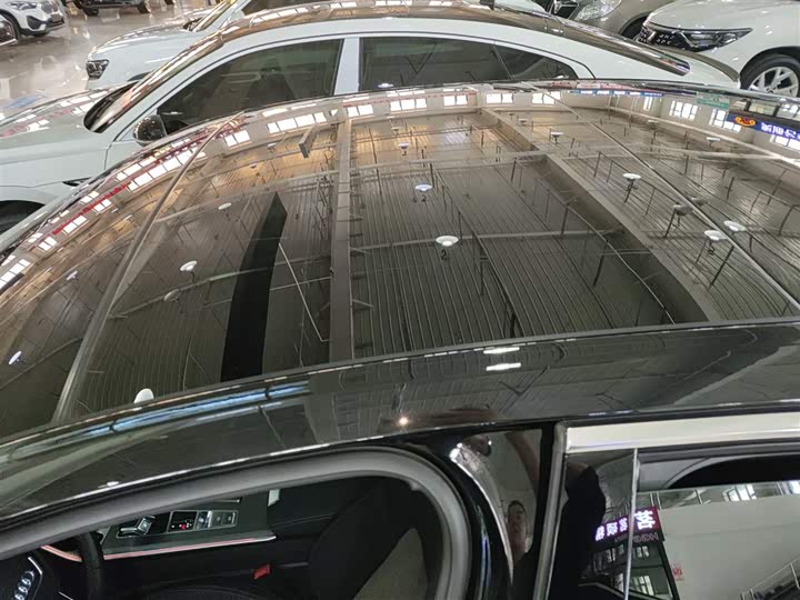 Фото 31 - Audi A6L