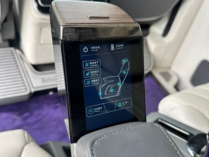 Фото 8 - Mercedes-Benz Vito