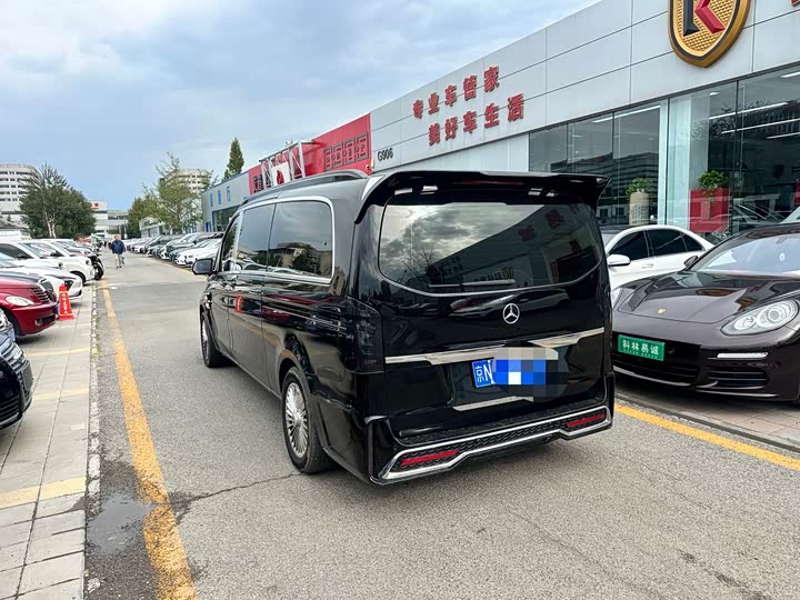 Фото 9 - Mercedes-Benz Vito