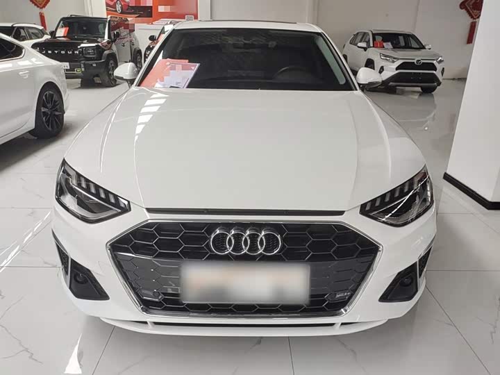 Фото 11 - Audi A4L