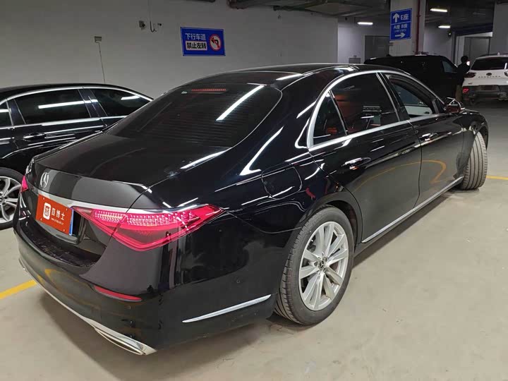 Фото 3 - Mercedes-Benz S-Class