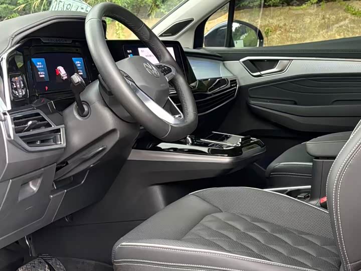 Фото 6 - Volkswagen Talagon