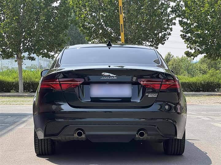 Фото 5 - Jaguar XE L