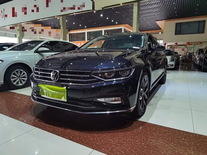 Фото 1 - Volkswagen Magotan