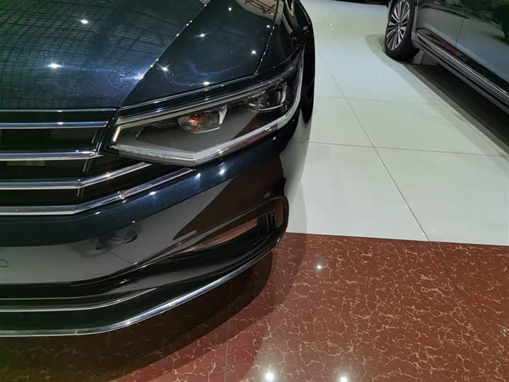 Фото 24 - Volkswagen Magotan