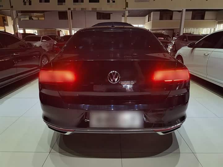 Фото 6 - Volkswagen Magotan