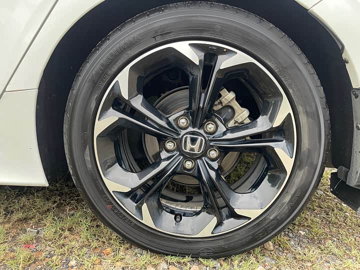 Фото 19 - Honda Civic