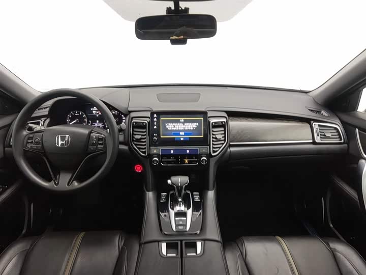 Фото 5 - Honda UR-V