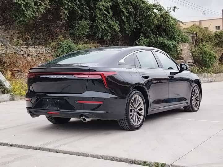 Фото 5 - Bestune B70