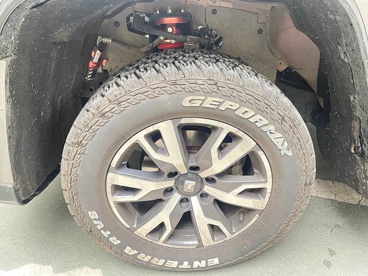 Фото 12 - Tank 300