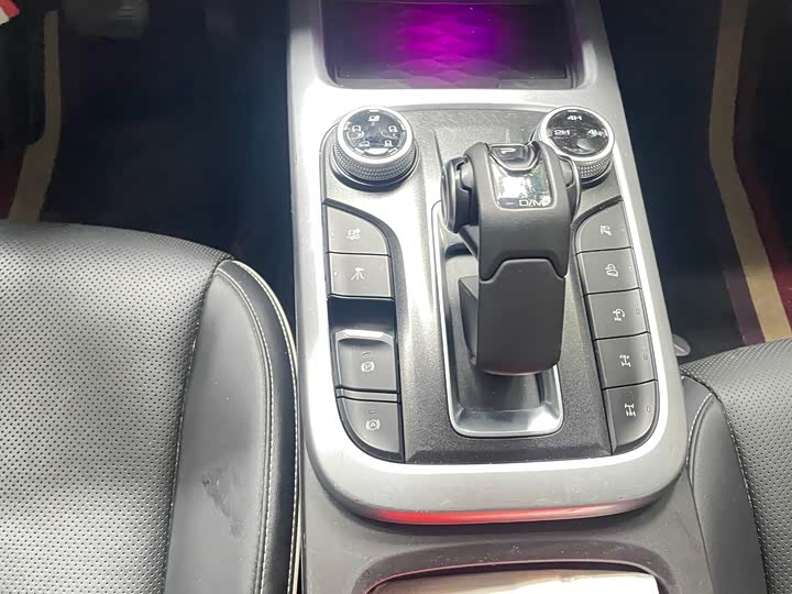 Фото 9 - Tank 300