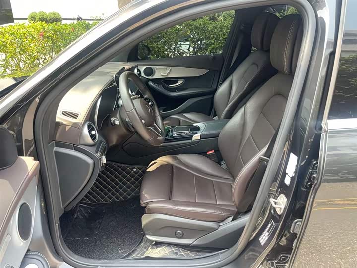 Фото 9 - Mercedes-Benz GLC-Class