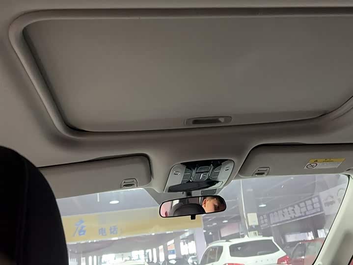 Фото 12 - GAC Trumpchi M8