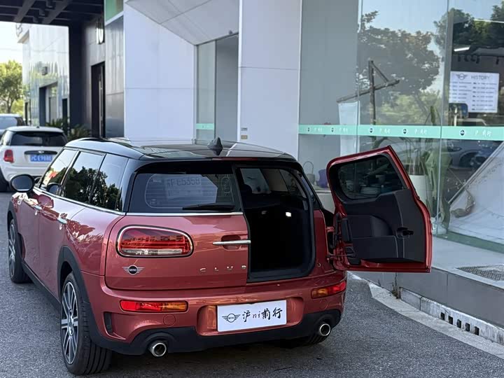 Фото 10 - Mini Clubman