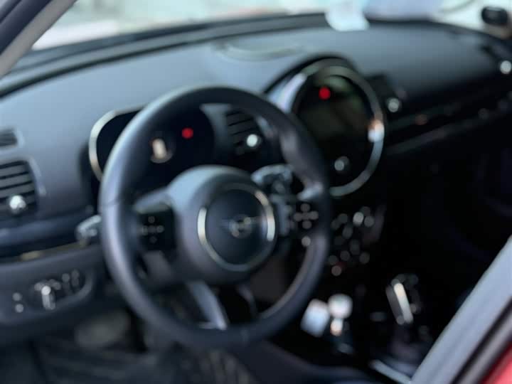 Фото 11 - Mini Clubman