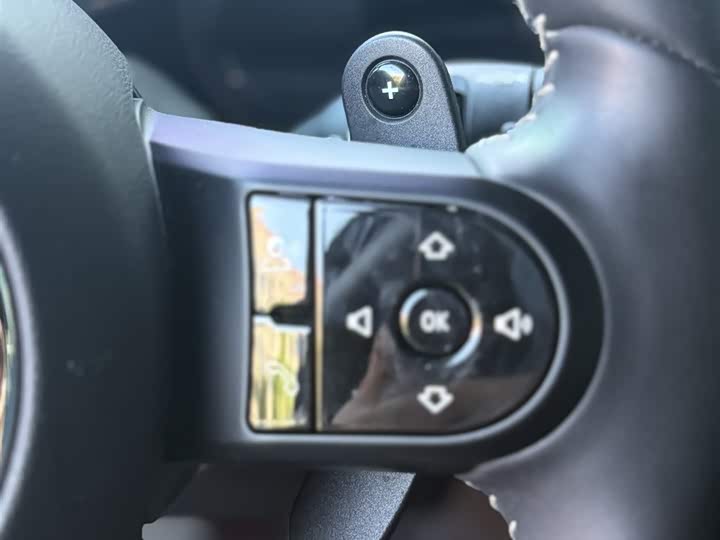 Фото 18 - Mini Clubman