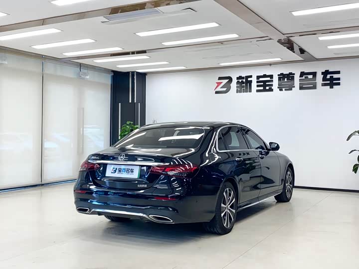 Фото 16 - Mercedes-Benz E-Class Hybrid