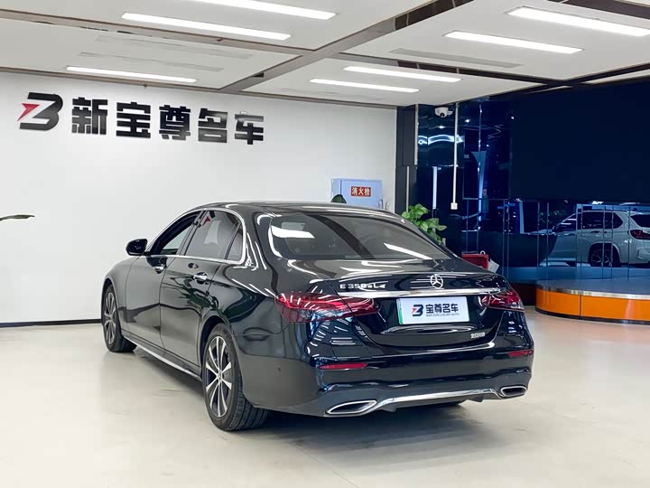 Фото 18 - Mercedes-Benz E-Class Hybrid